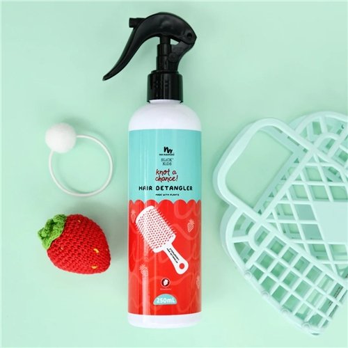 No Nasties Kids | Natural Plant Based Hair Detangler in Strawberry