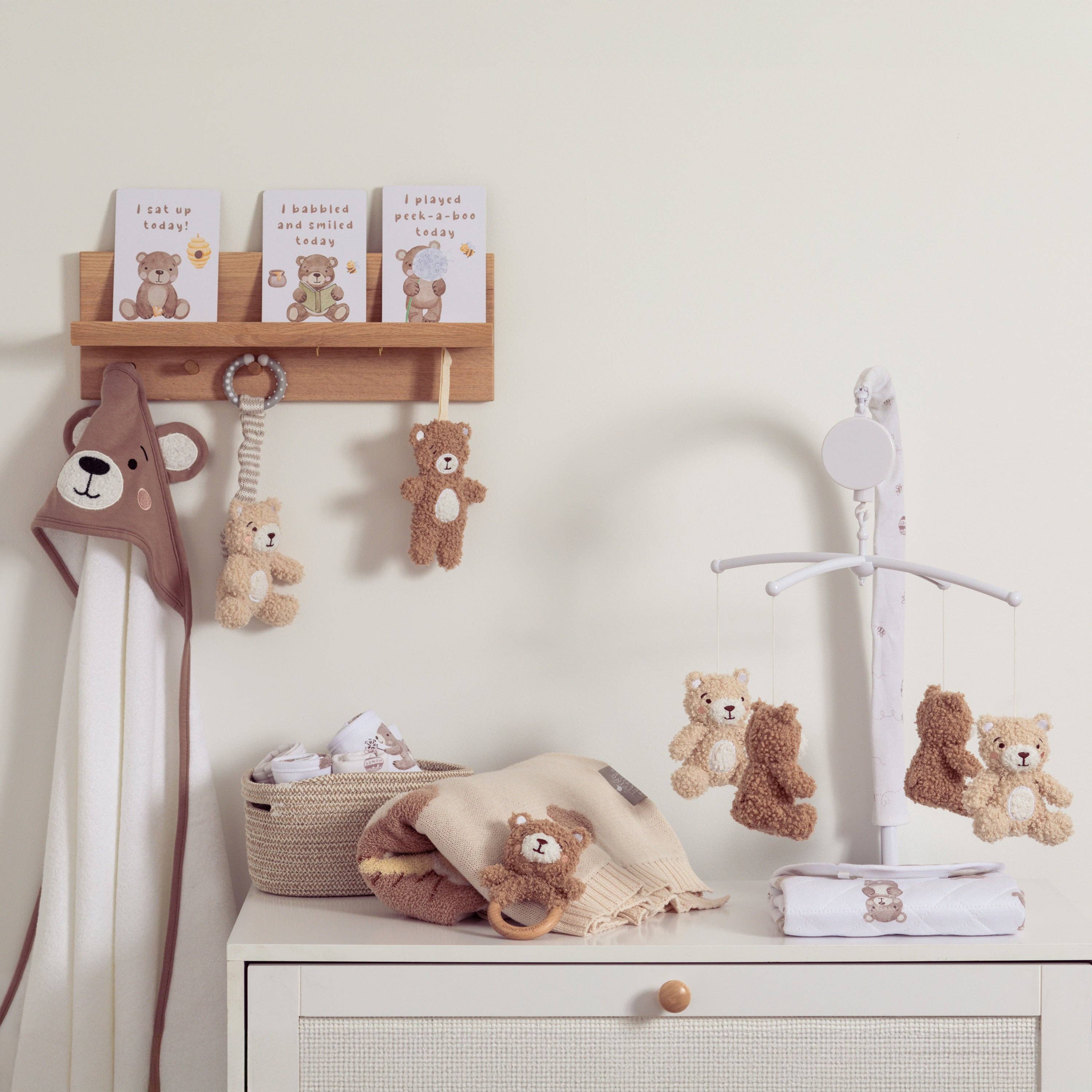 Living Textiles - Musical Mobile Set - Cuddly Bear