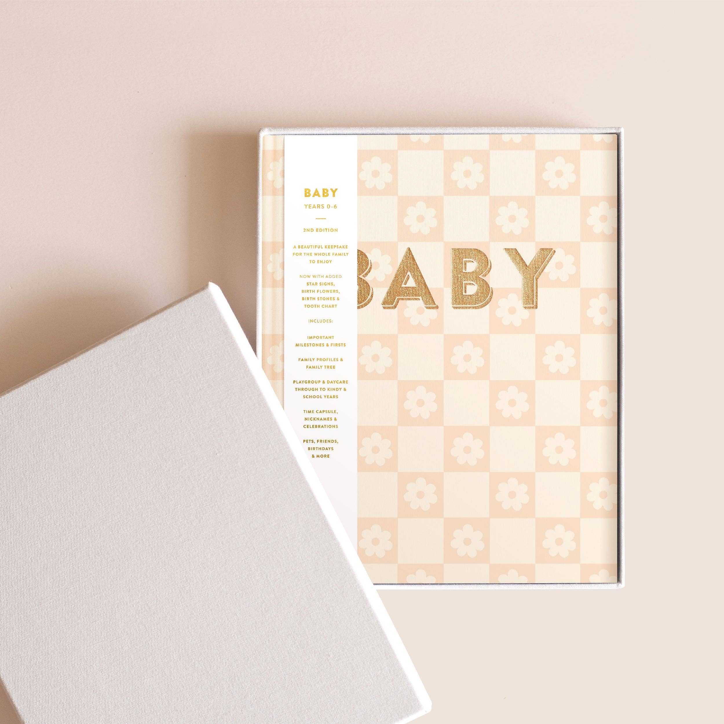 Fox & Fallow | Baby Book Daisy Grid Boxed