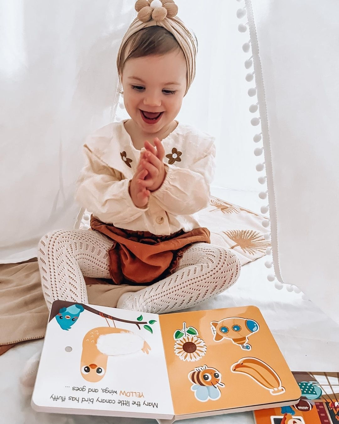 Ditty Bird | First Sensory Book | Montessori | Touch the colors