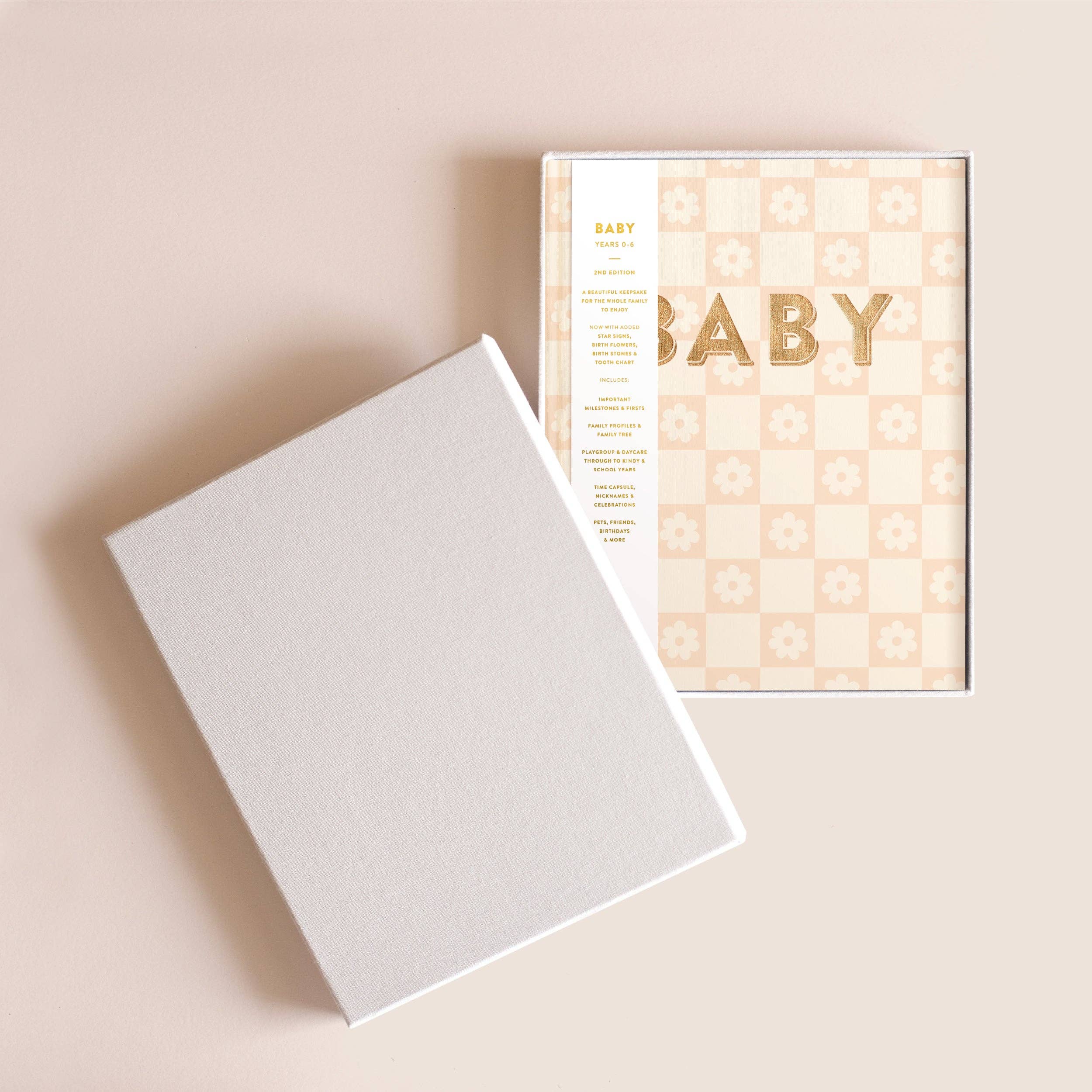 Fox & Fallow | Baby Book Daisy Grid Boxed