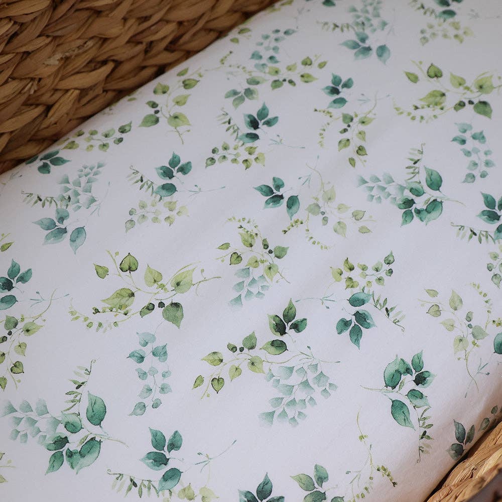 Snuggle Hunny | Organic Bassinet Sheet / Change Pad Cover | Eden