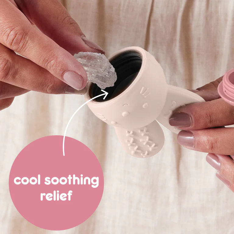 B.box Chill‑Fill teether in Blush – BPA‑free silicone chew toy with cool‑touch inners and easy‑grip rings