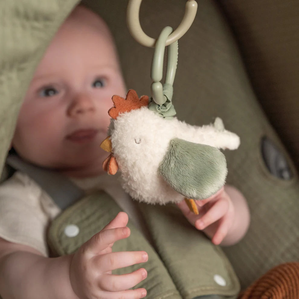 Little Dutch | Little Farm Pull-and-Shake Chicken