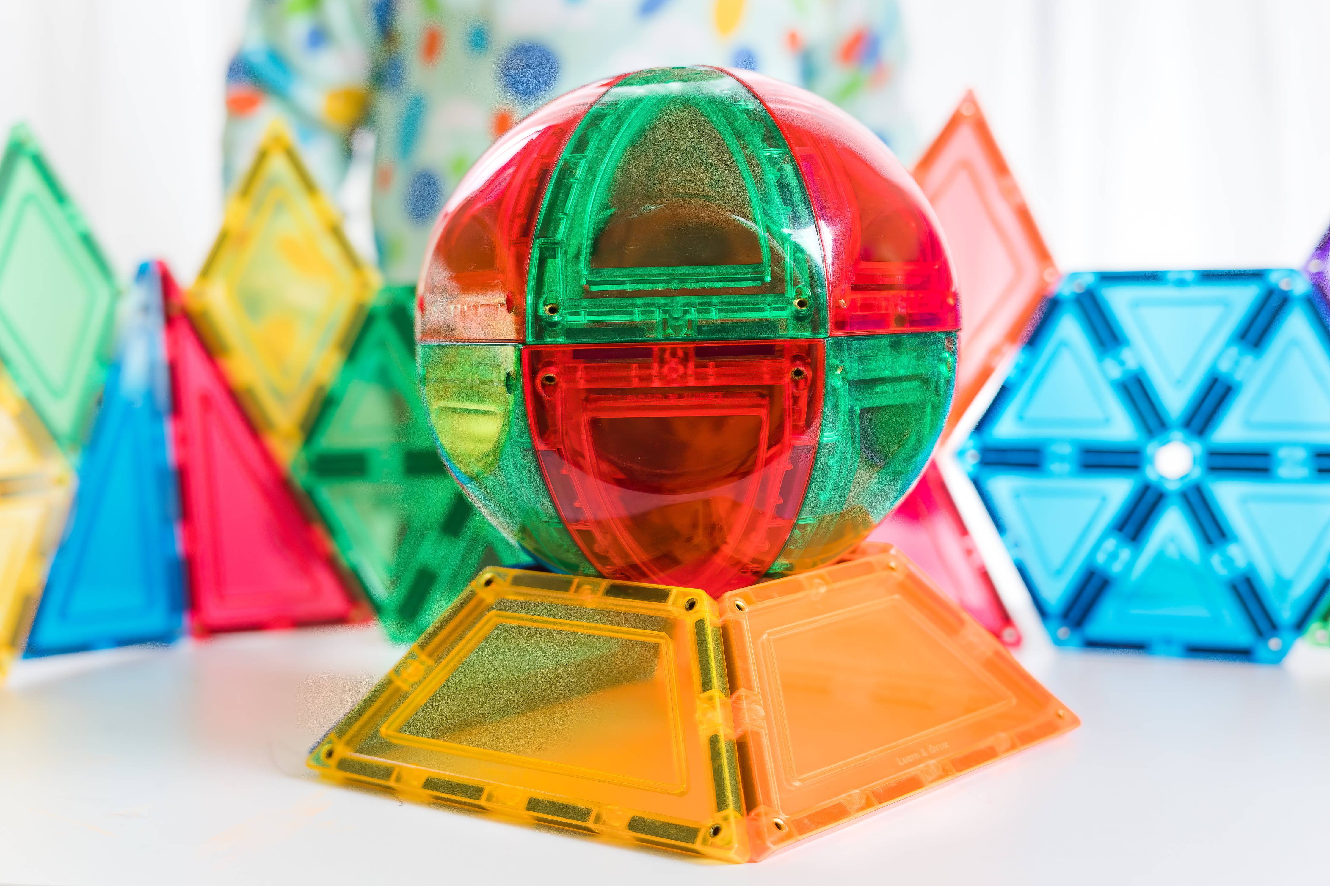 Learn & Grow | Magnetic Tiles | Dome Pack (18 pc)