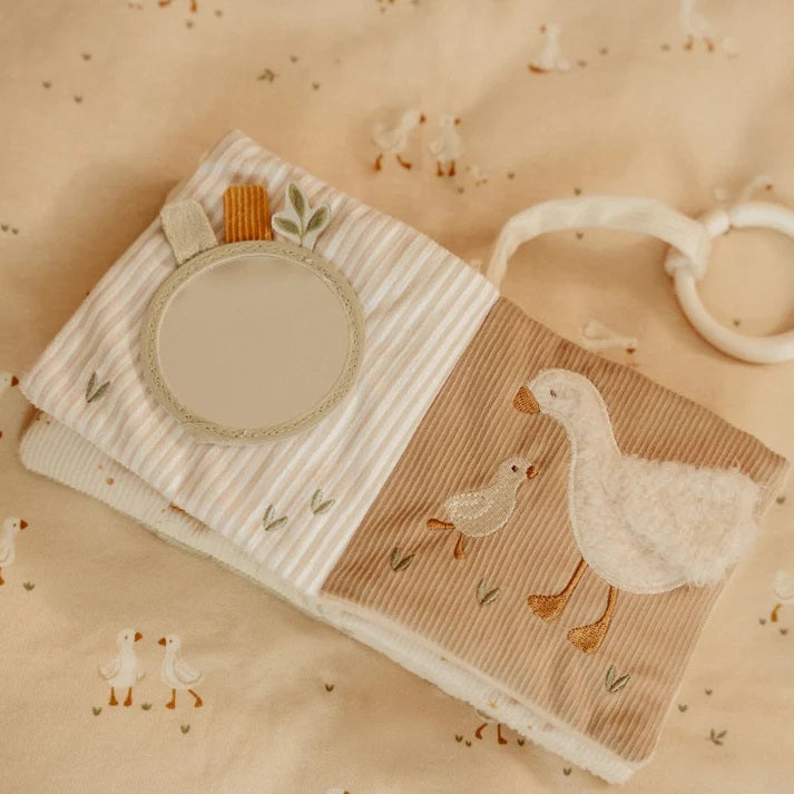 Little Dutch Goose Stroller Booklet