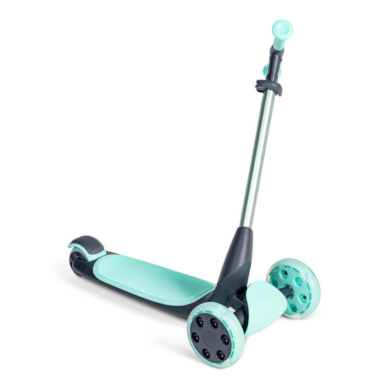 YGlider Nua green 2‑in‑1 foldable lean‑to‑steer scooter – lightweight kids’ scooter with adjustable arc‑folding handlebar, LED front wheels, wide rear wheel and wall‑mount accessory