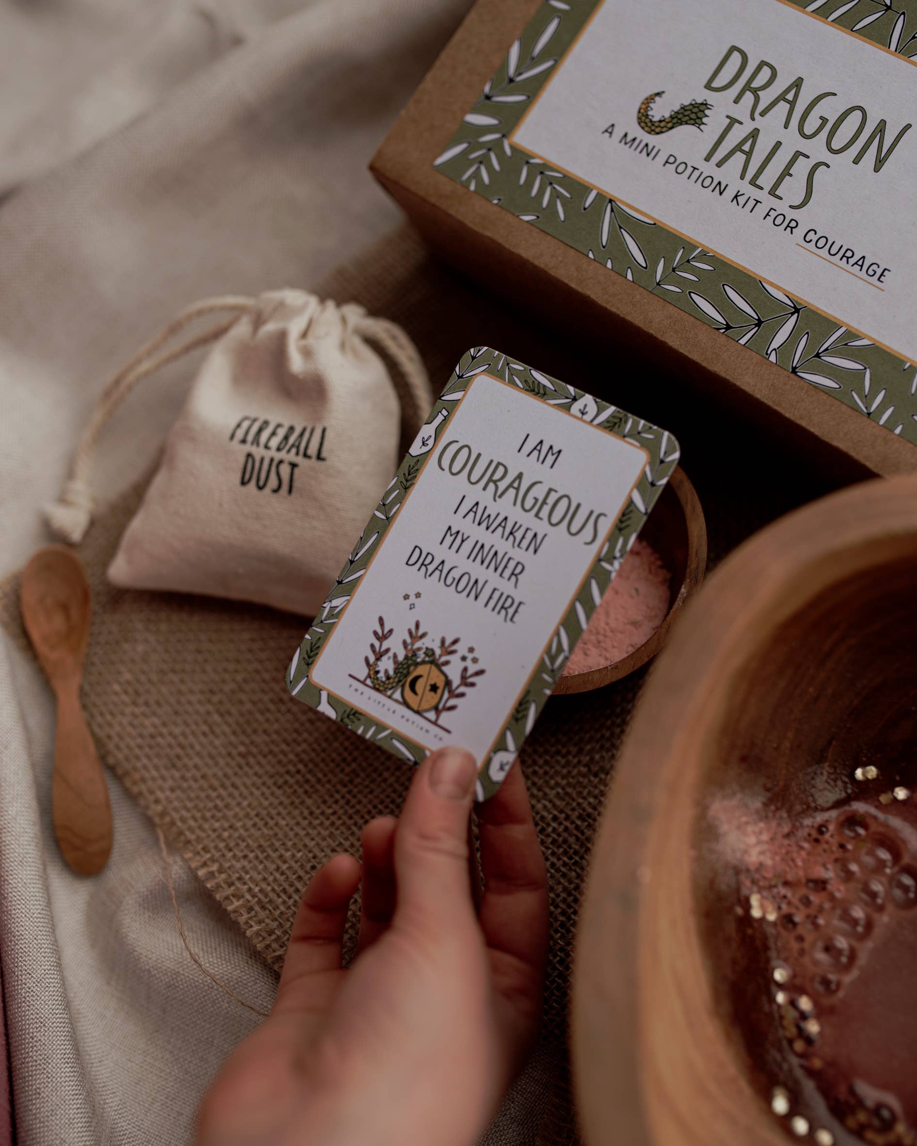 The Little Potion Co | MINI Dragon Tales Potion Kit (A potion for courage)