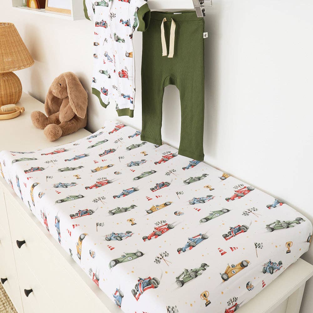 Snuggle Hunny - Little Racers Organic Bassinet Sheet / Change Pad Cover