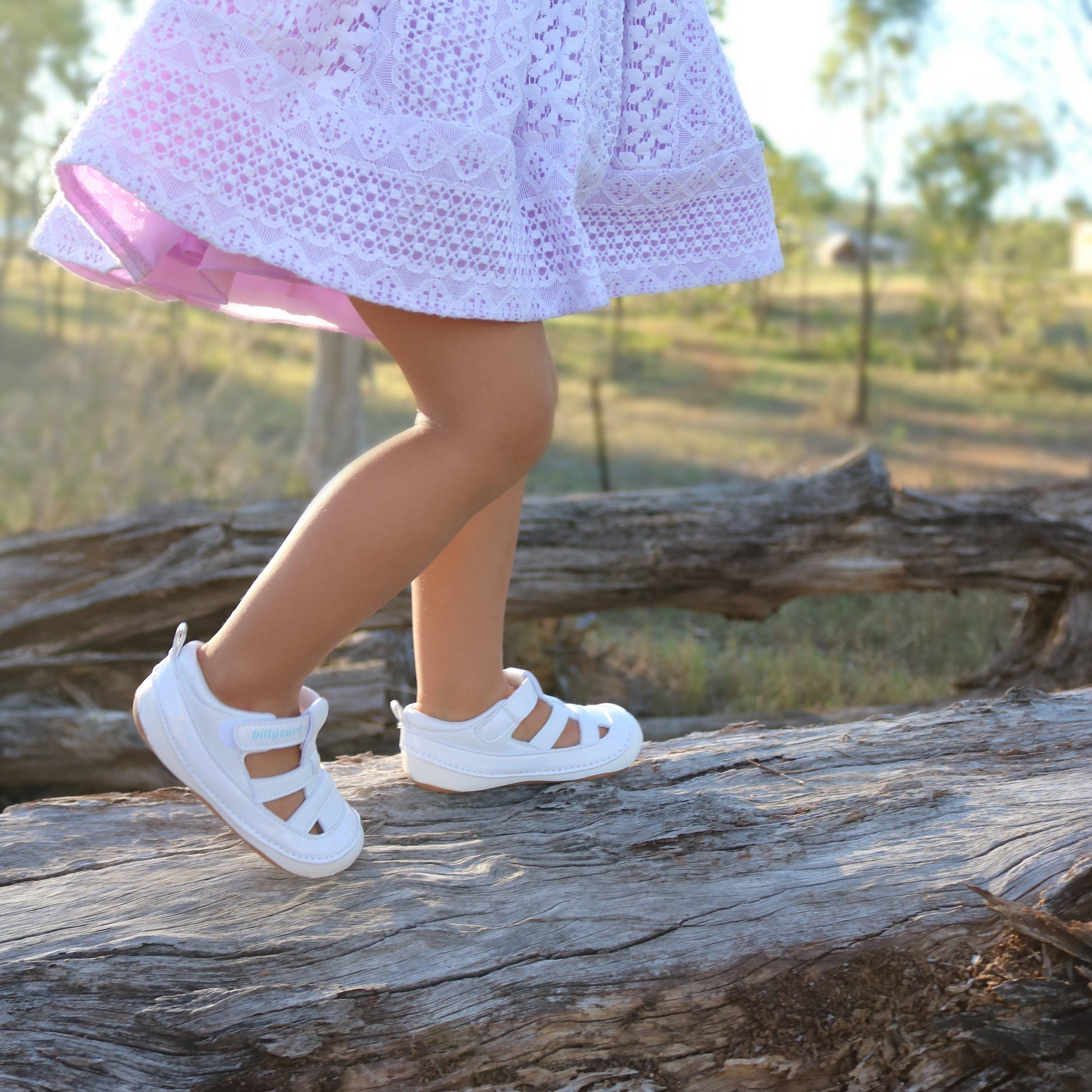 Billycart Kids | LANE white baby and toddler unisex sandals