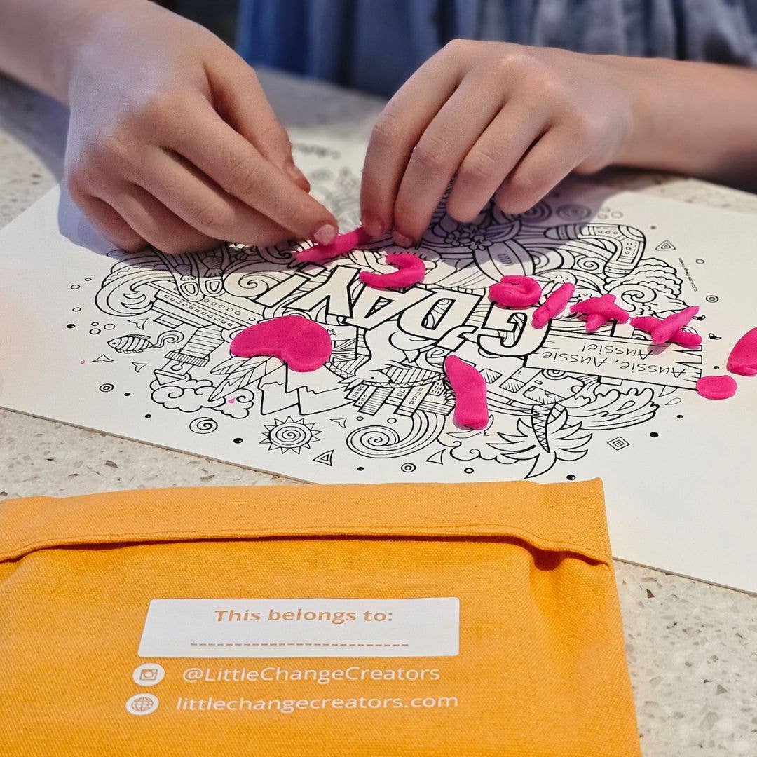 Little Change Creators - WILD! Pocket Reusable Colouring Mat | Animal Activity Gift