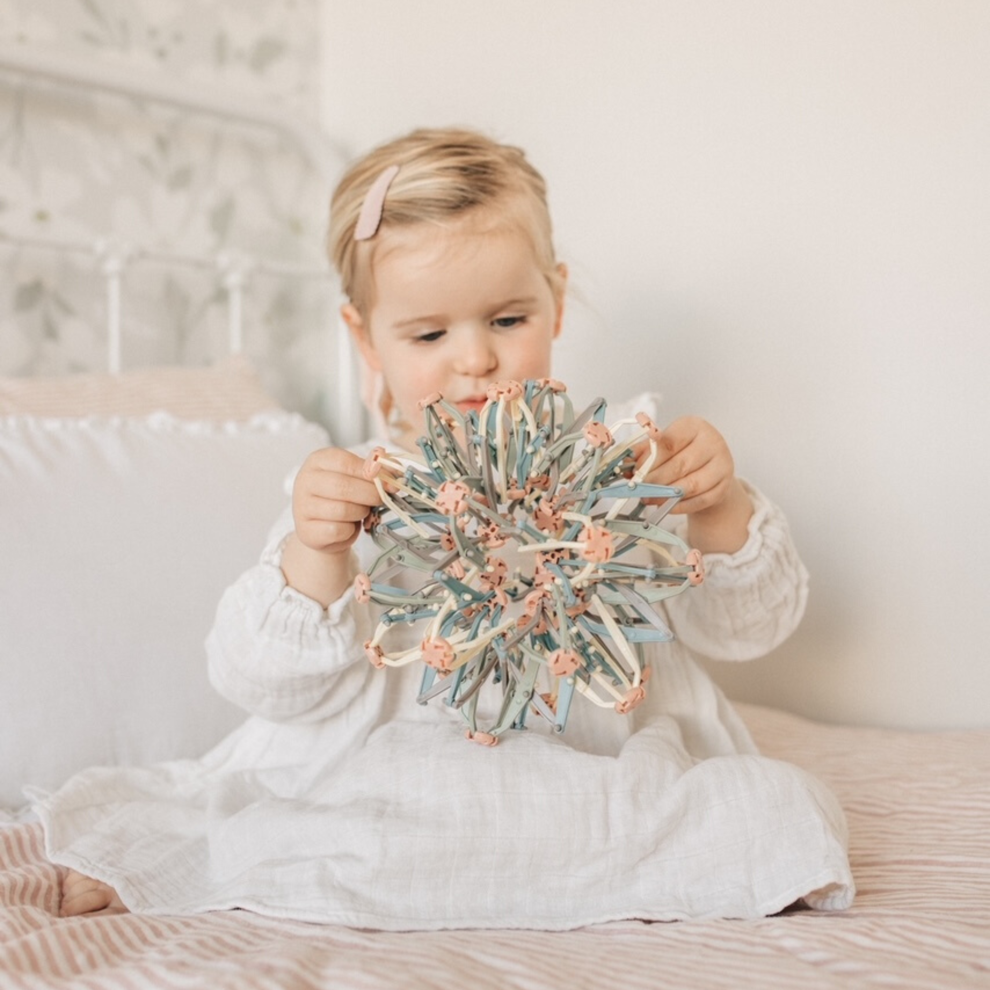 Mindful and Co Kids - Mindfulness Breathing Ball for Kids – Focus & Calm Toy