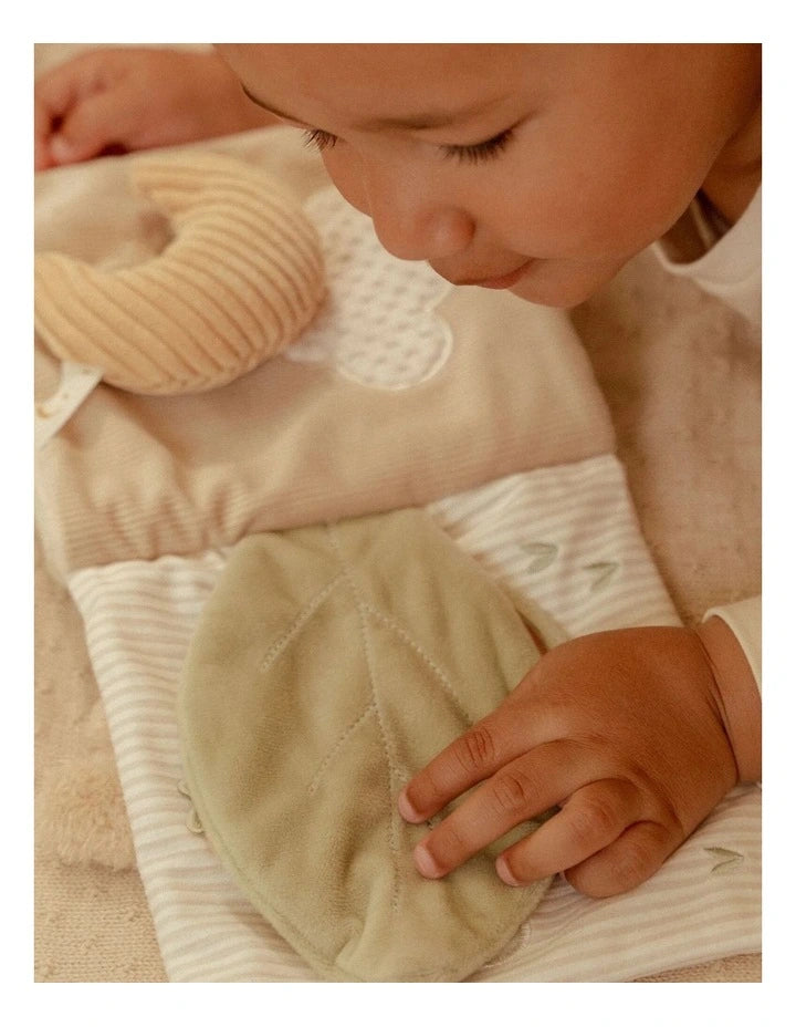 Little Dutch | Newborn Naturals Soft Activity Book