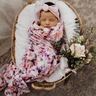 Snuggle Hunny | Organic Muslin Wrap | Blushing Beauty