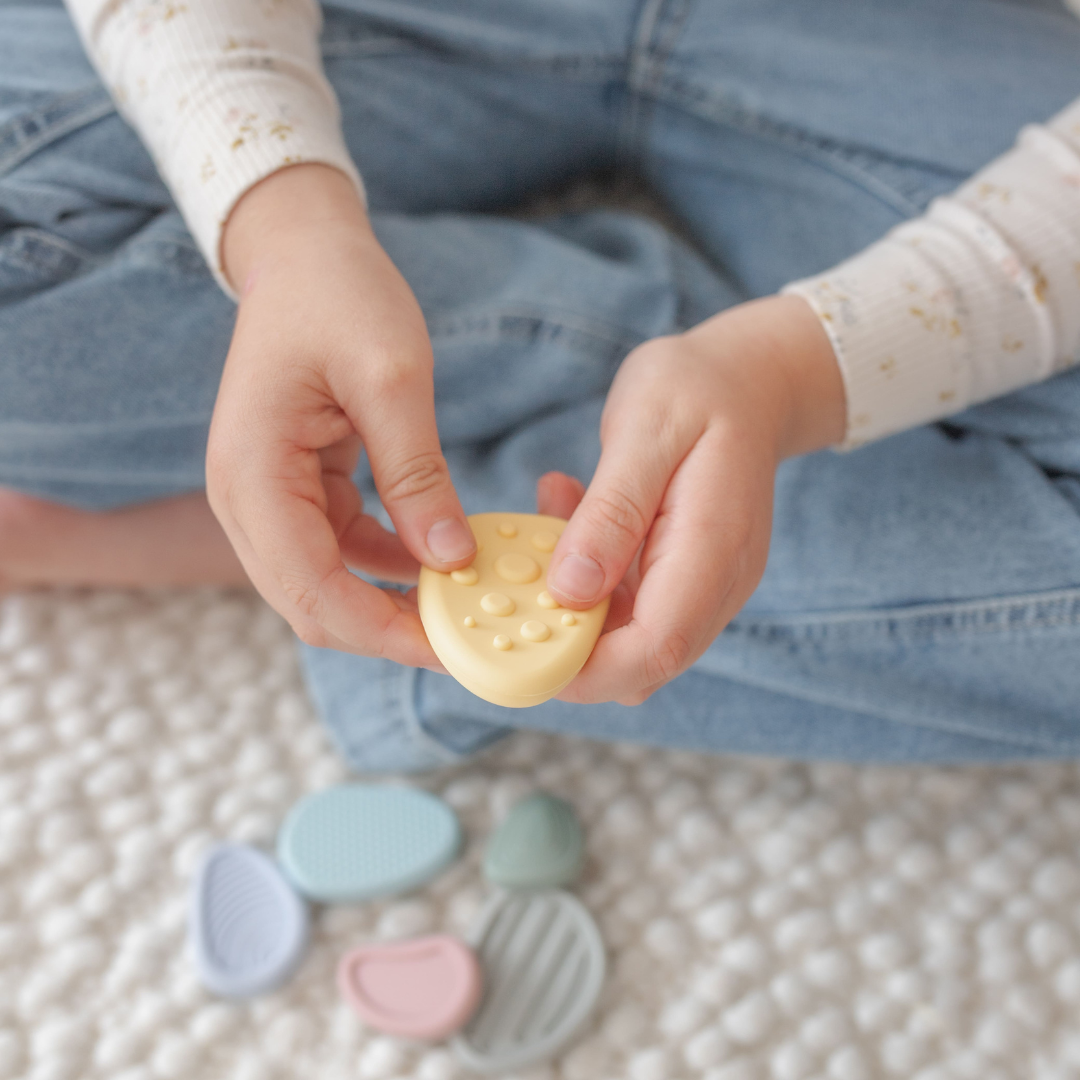 Mindful and Co Kids - Worry Stones for Kids – Calming Sensory Fidget Set