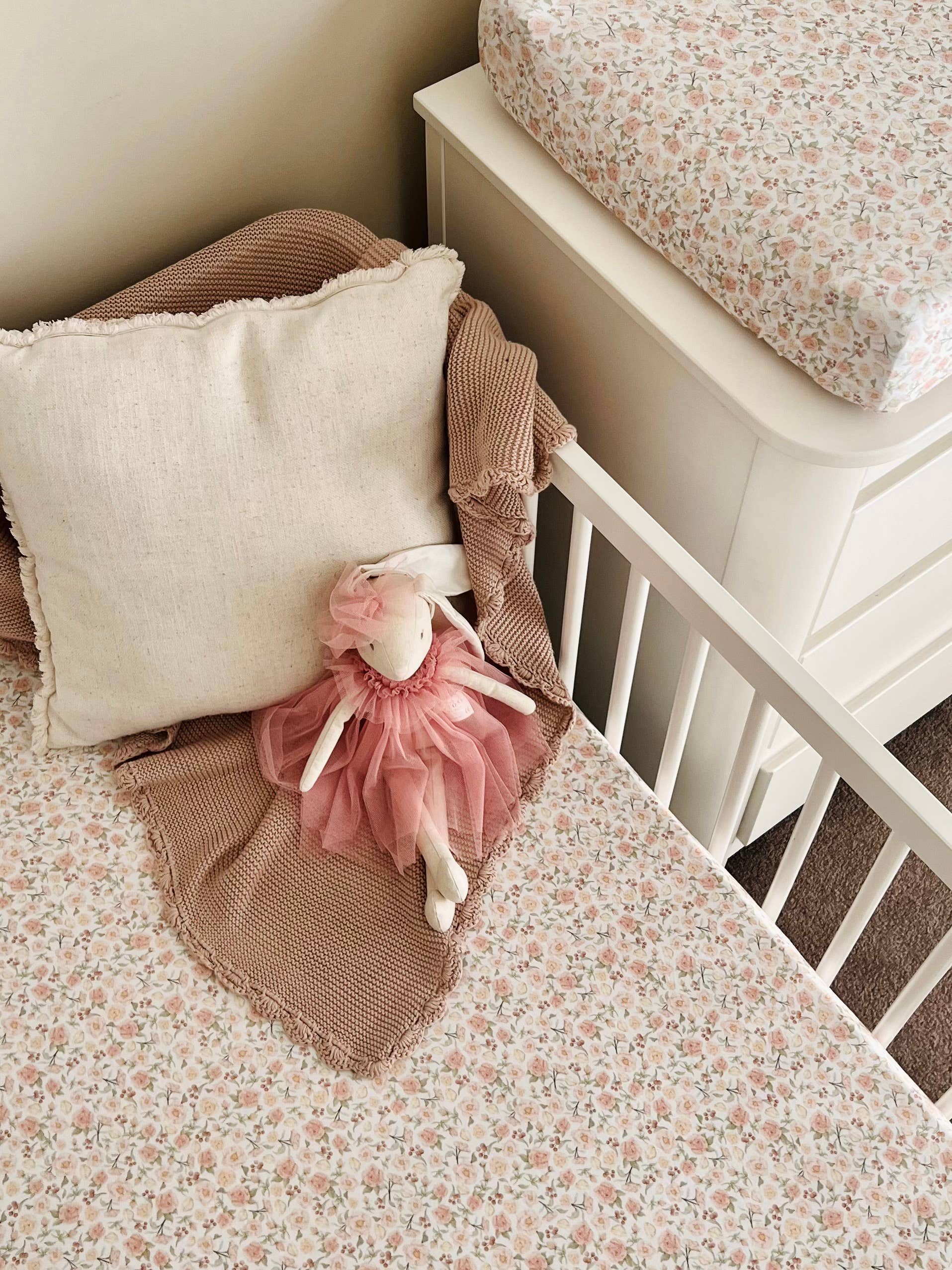 Cuddle Bug & Co | Mini & Me Cot Sheet Lola
