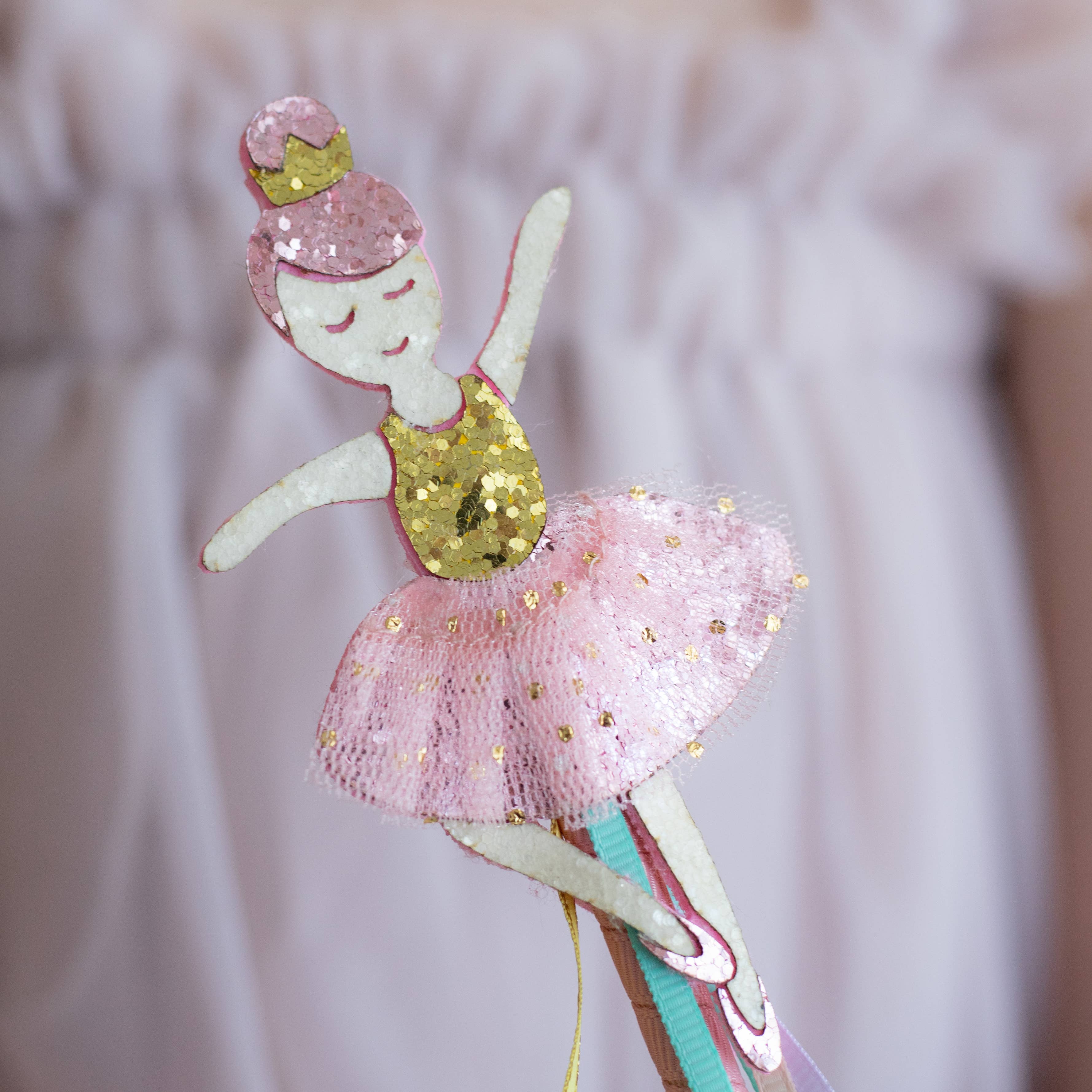 Lauren Hinkley | Ava Ballerina Wand