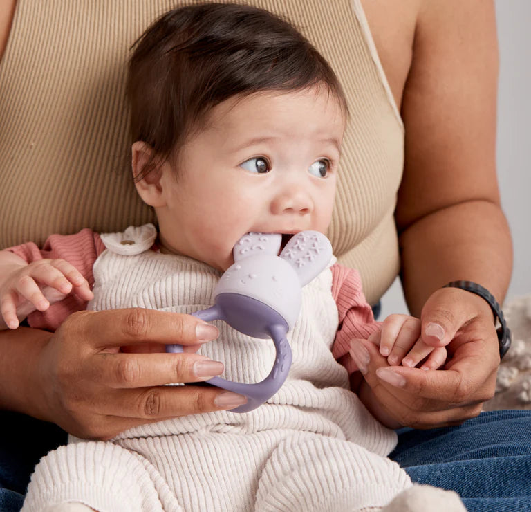 B.box Chill‑Fill teether in peony pink – BPA‑free silicone chew toy with cool‑touch inners and easy‑grip rings