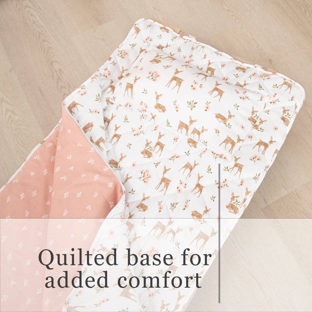 Living Textiles Deluxe Nap Mat – Sophia Garden design on sage‑tone organic cotton jersey with built‑in pillow and blanket, quilted base, four elastic loops for daycare stacker beds, carry handle and name label