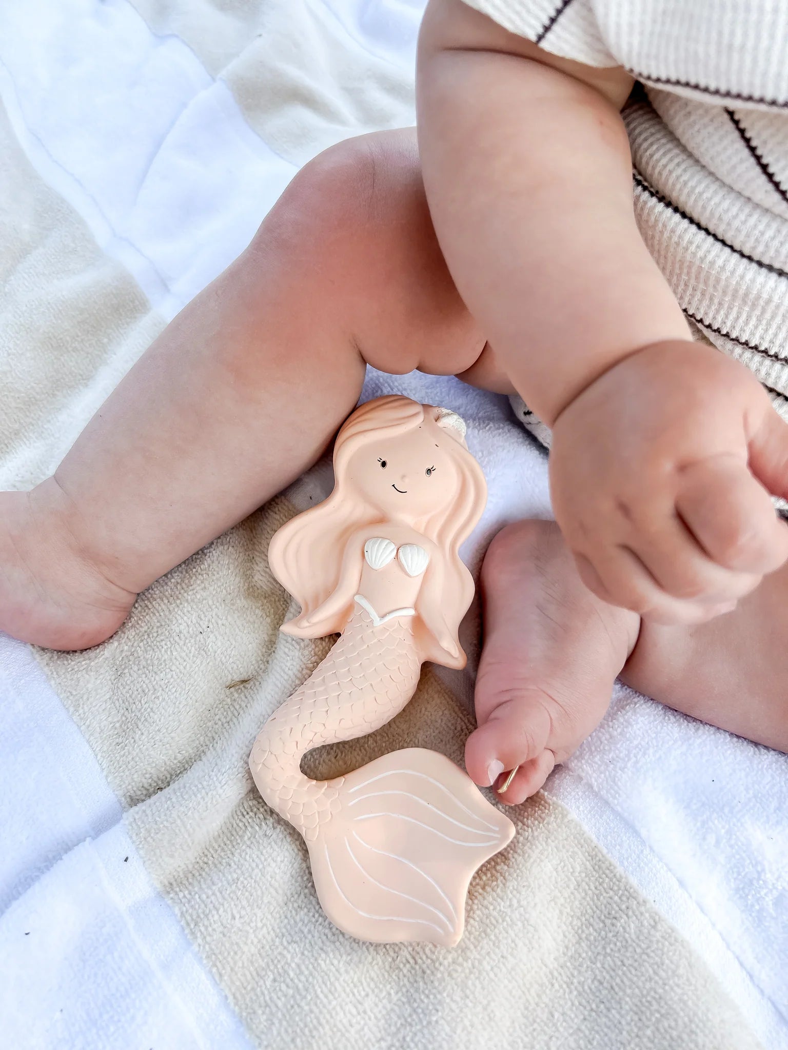 Winnie Parkes | Maeve the Mermaid Teether | Peach