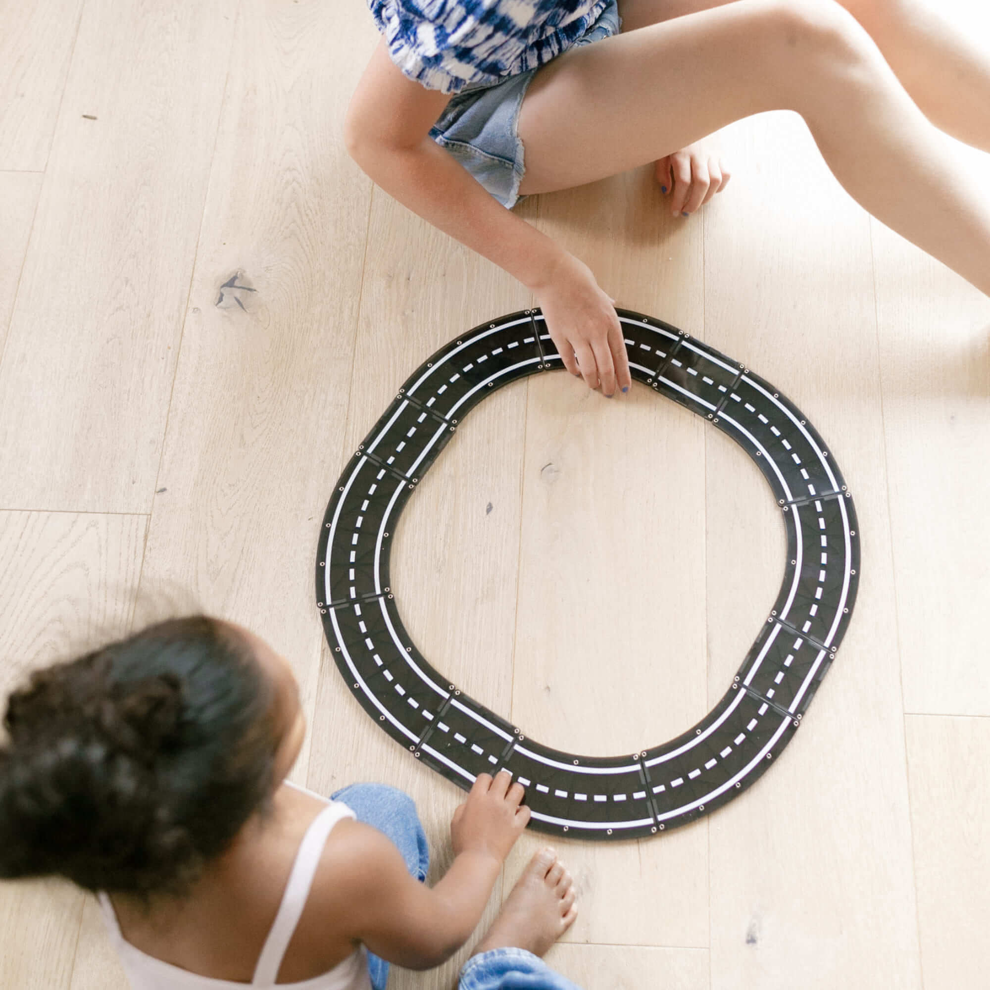 MAGNA-TILES | Xtra Roads 12pc Set