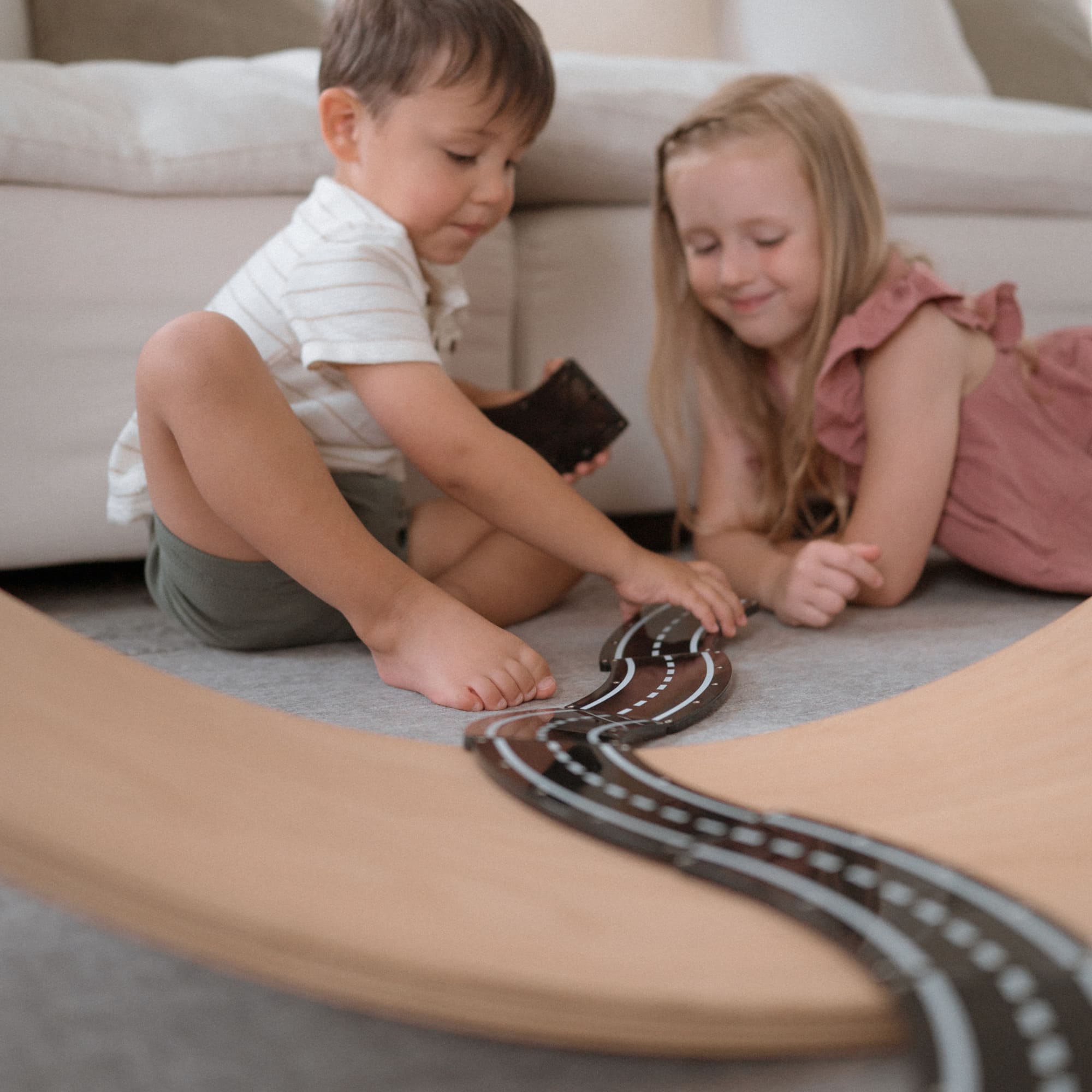 MAGNA-TILES | Xtra Roads 12pc Set