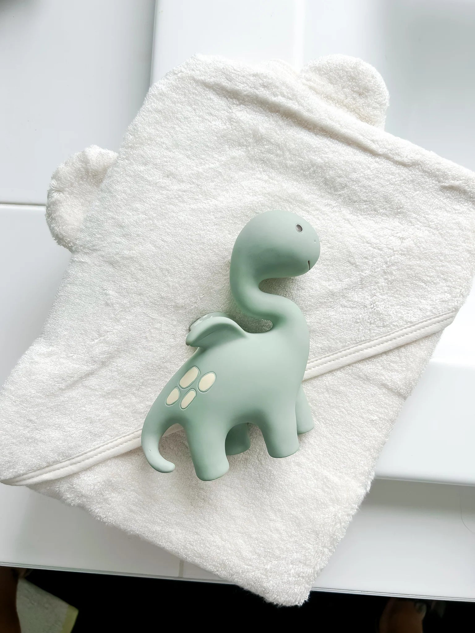 Winnie Parkes | Diplo The Dino-Dragon Teether | Sage/Green