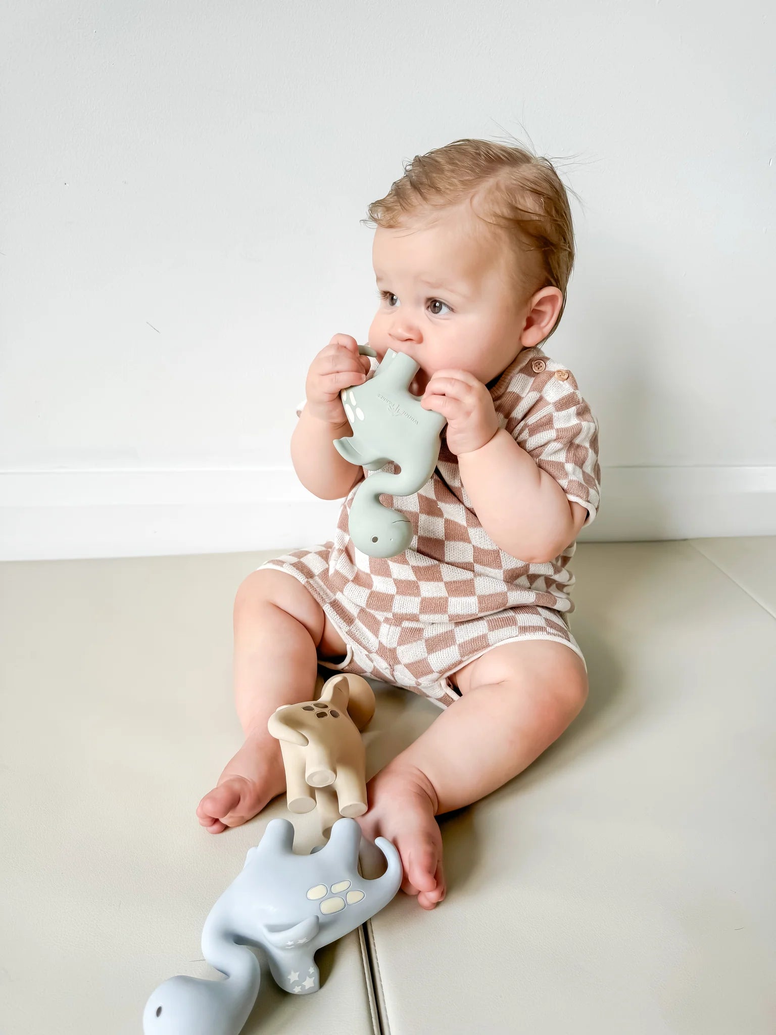 Winnie Parkes | Diplo The Dino-Dragon Teether | Sage/Green