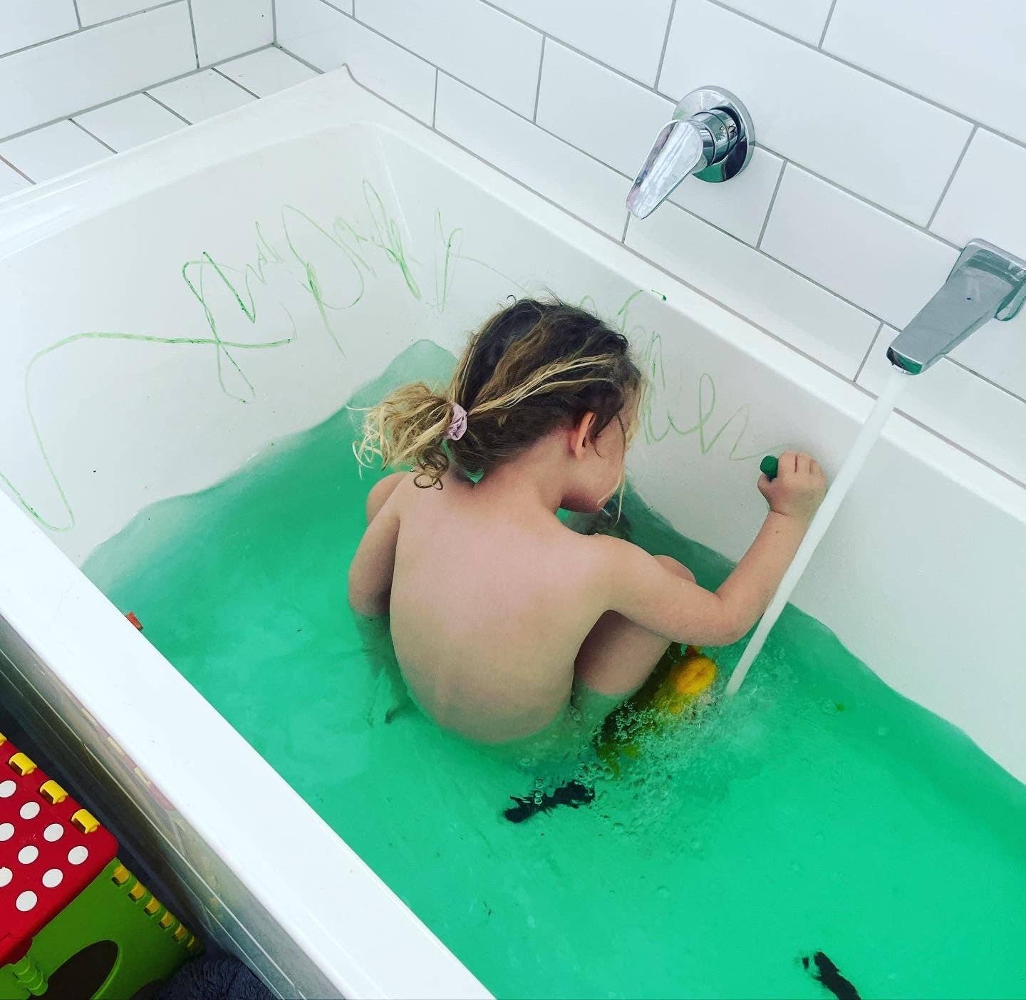 Nourish By Nature - Bath Bombs For Kids | Colour Mixing Bath Bombs, 30pk