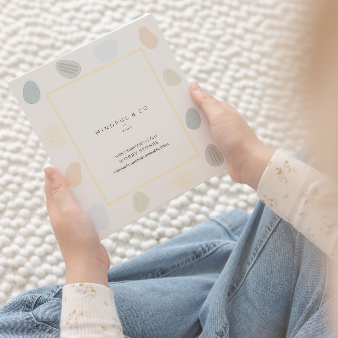 Mindful and Co Kids - Worry Stones for Kids – Calming Sensory Fidget Set