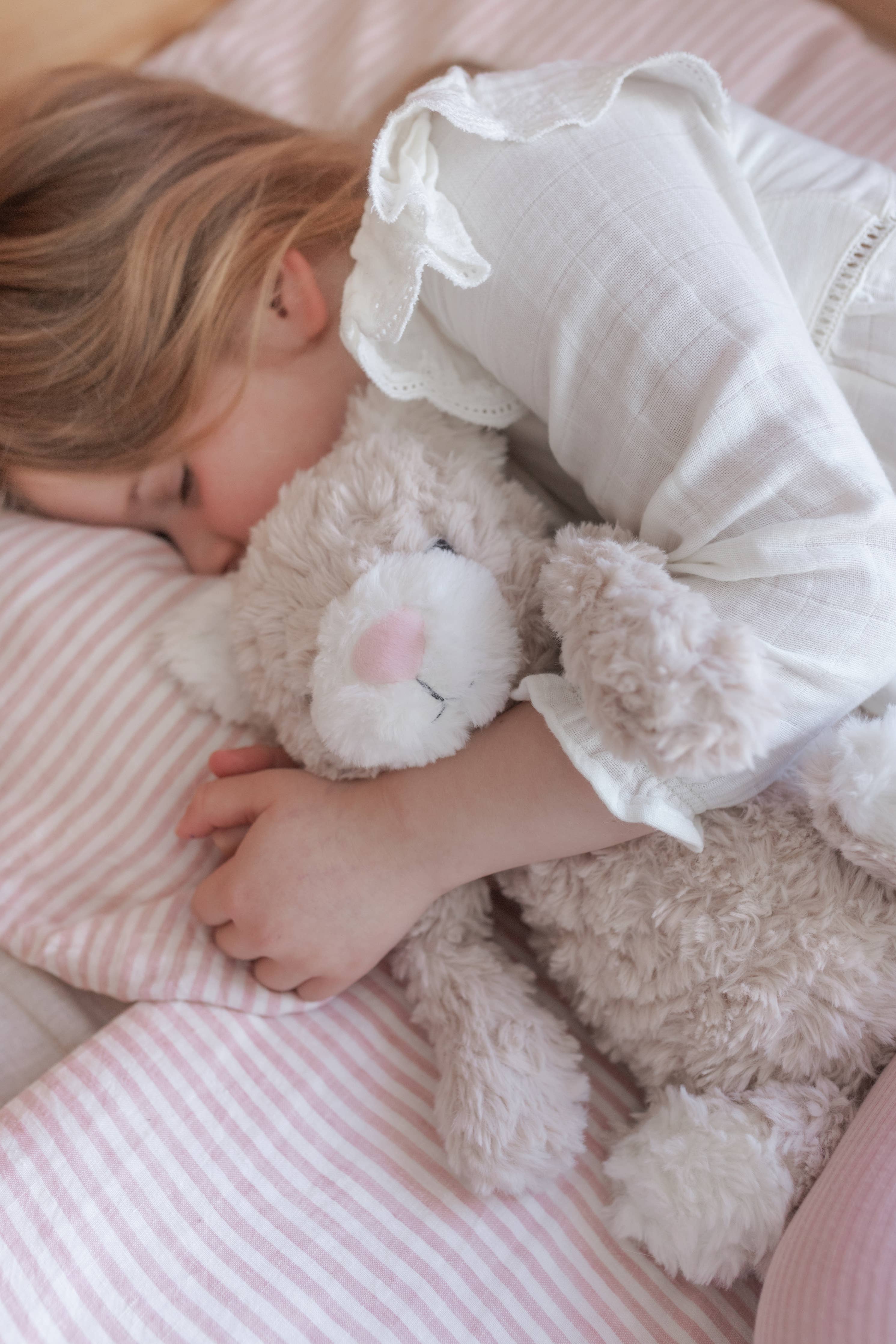 Mindful and Co Kids - Pickles Weighted Cat – Kids Calm & Sleep Toy