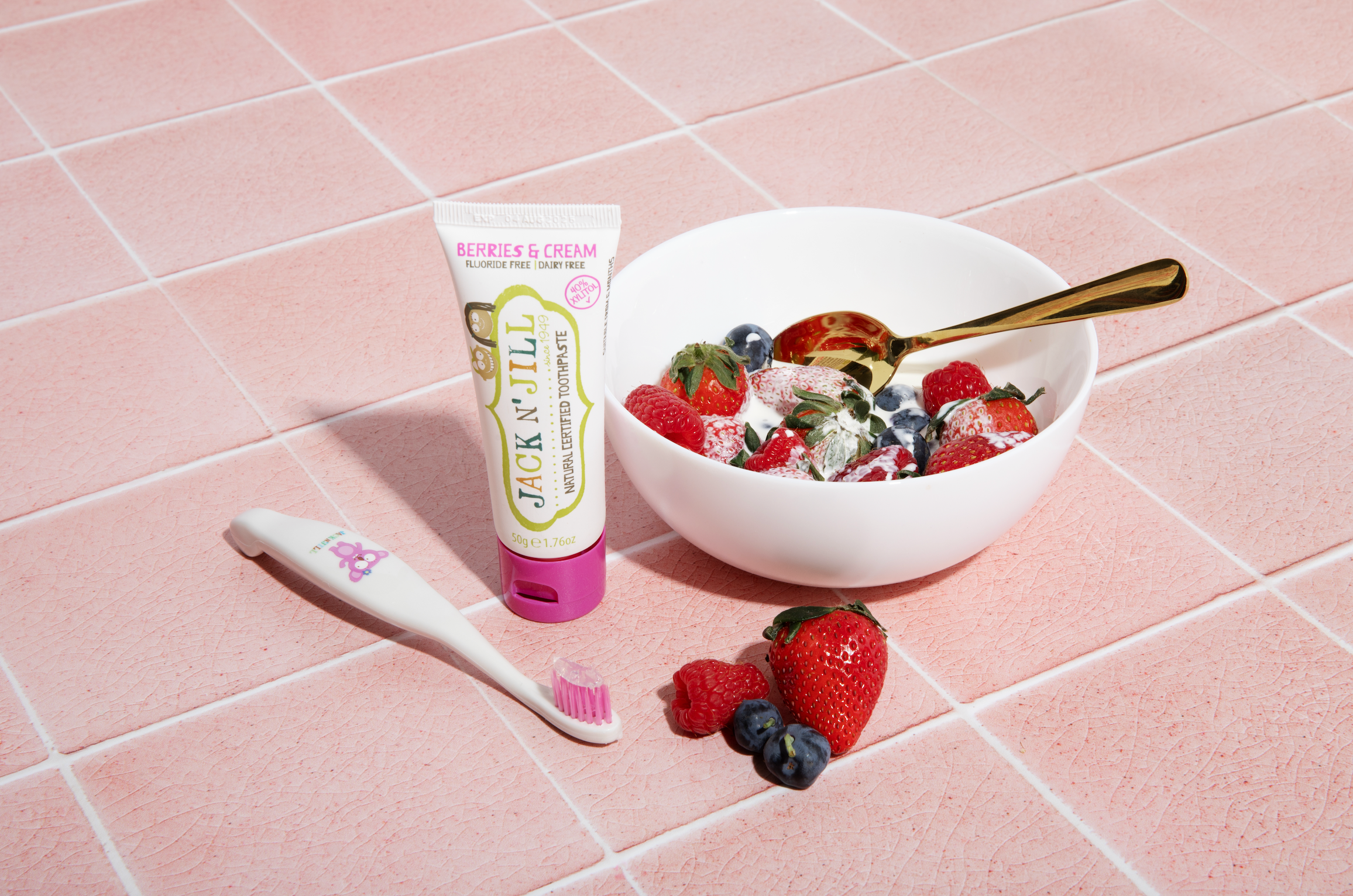 Jack N' Jill Natural Certified Toothpaste Berries & Cream 50g