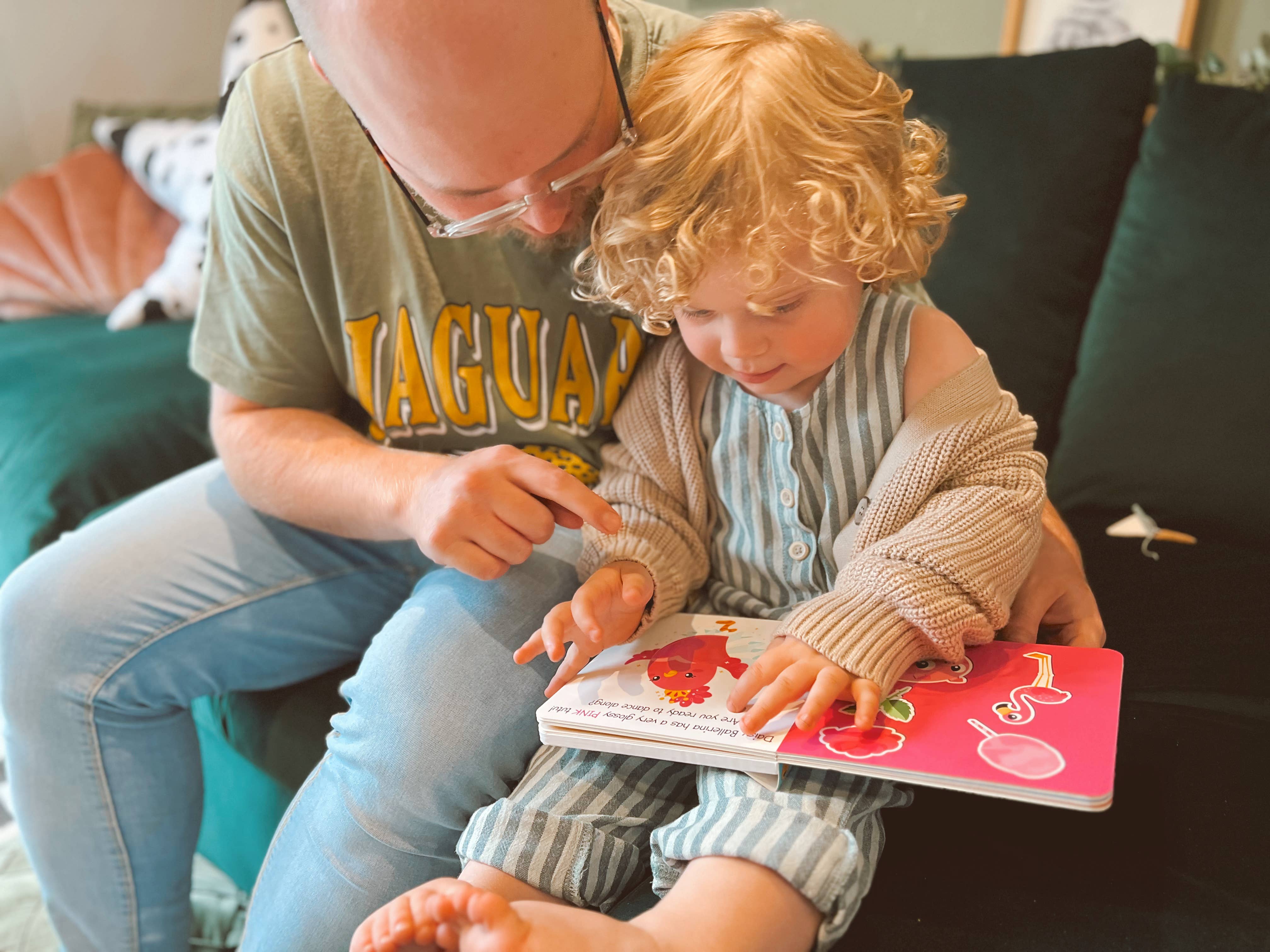 Ditty Bird | First Sensory Book | Montessori | Touch the colors